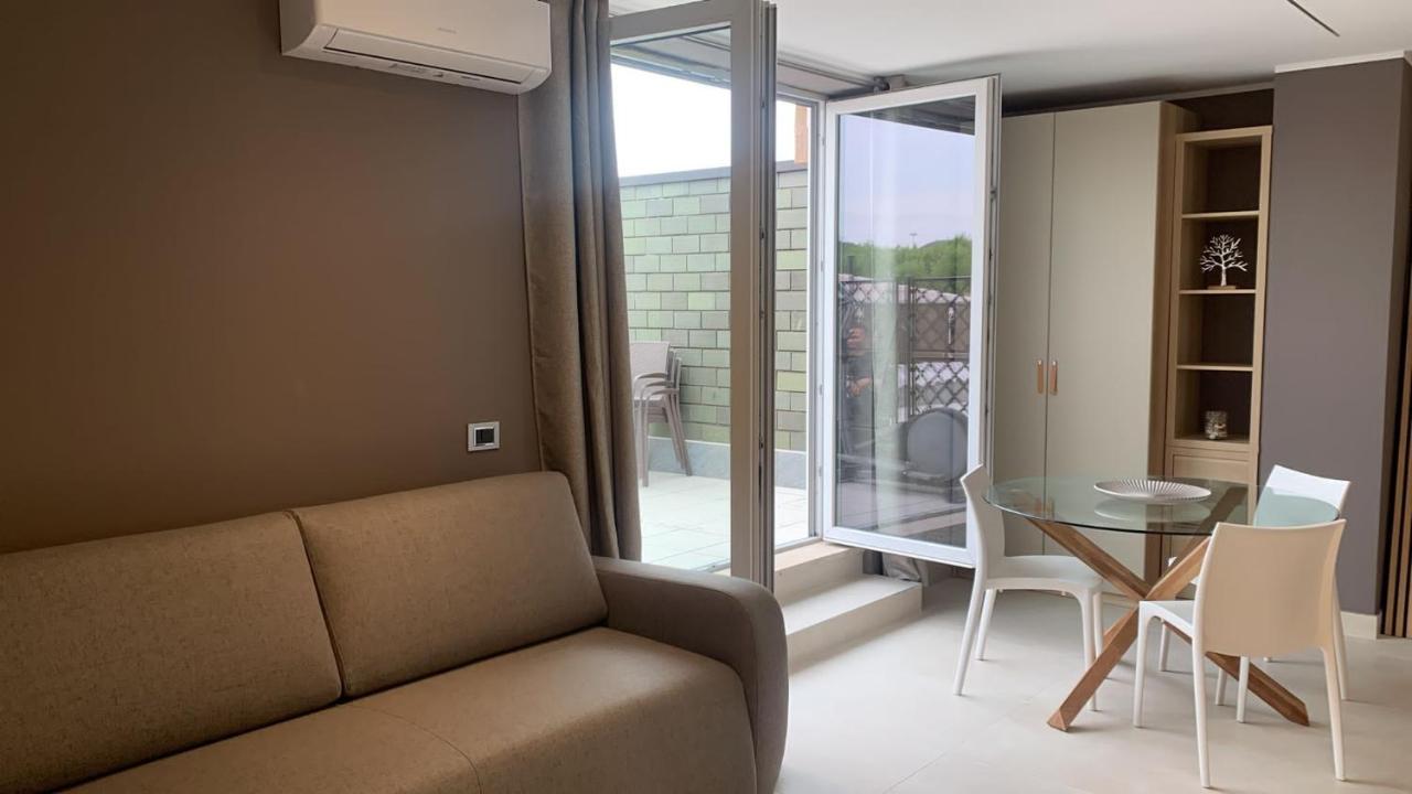 R39 Attic With Terrace And Private Parking Daire Milano Dış mekan fotoğraf