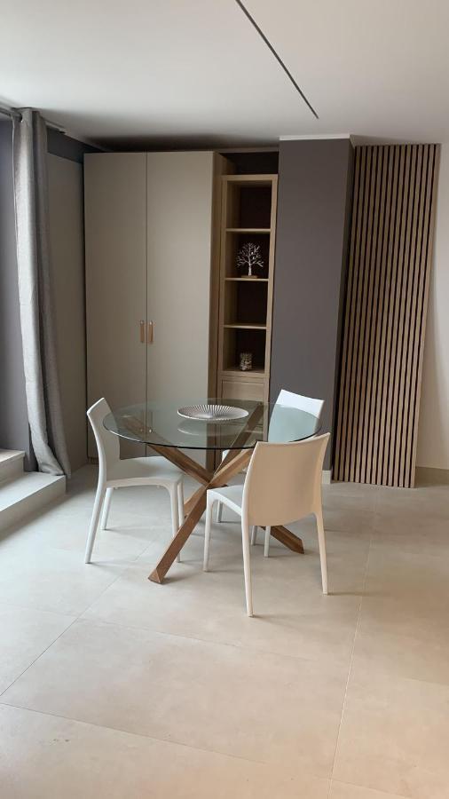 R39 Attic With Terrace And Private Parking Daire Milano Dış mekan fotoğraf